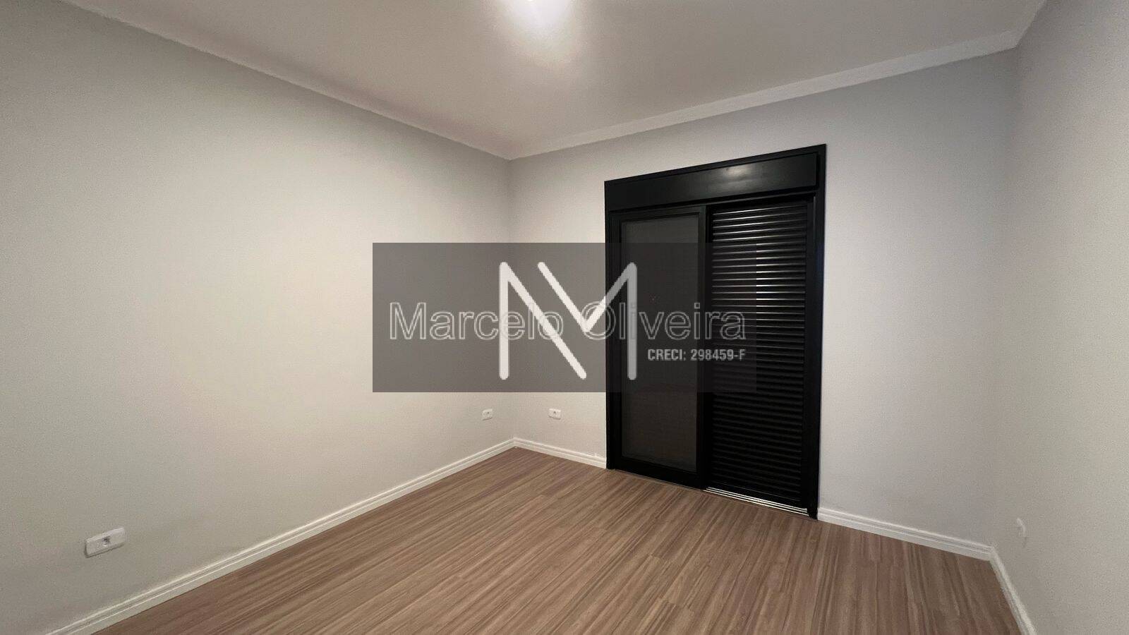 Casa à venda com 2 quartos, 130m² - Foto 5