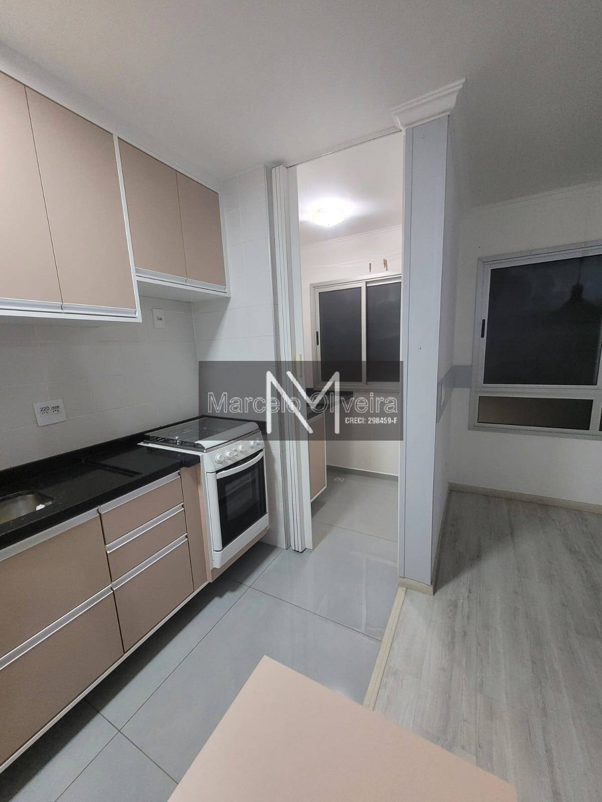 Casa à venda com 3 quartos, 70m² - Foto 9