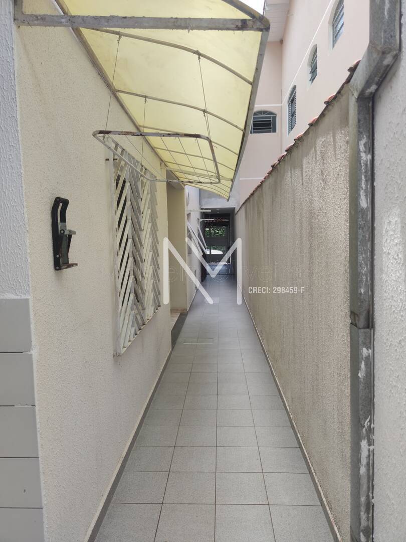 Sobrado à venda com 4 quartos, 200m² - Foto 27