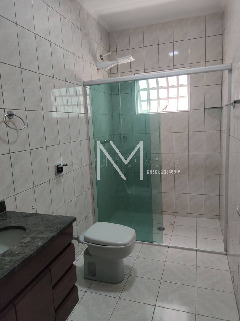 Sobrado à venda com 4 quartos, 200m² - Foto 22