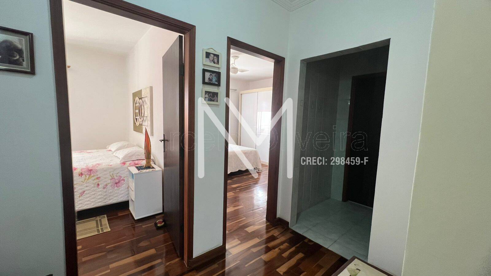 Casa à venda com 3 quartos, 300m² - Foto 14