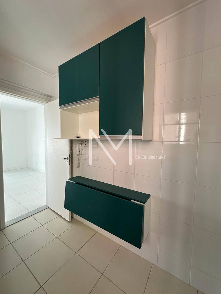 Apartamento à venda com 2 quartos, 75m² - Foto 17