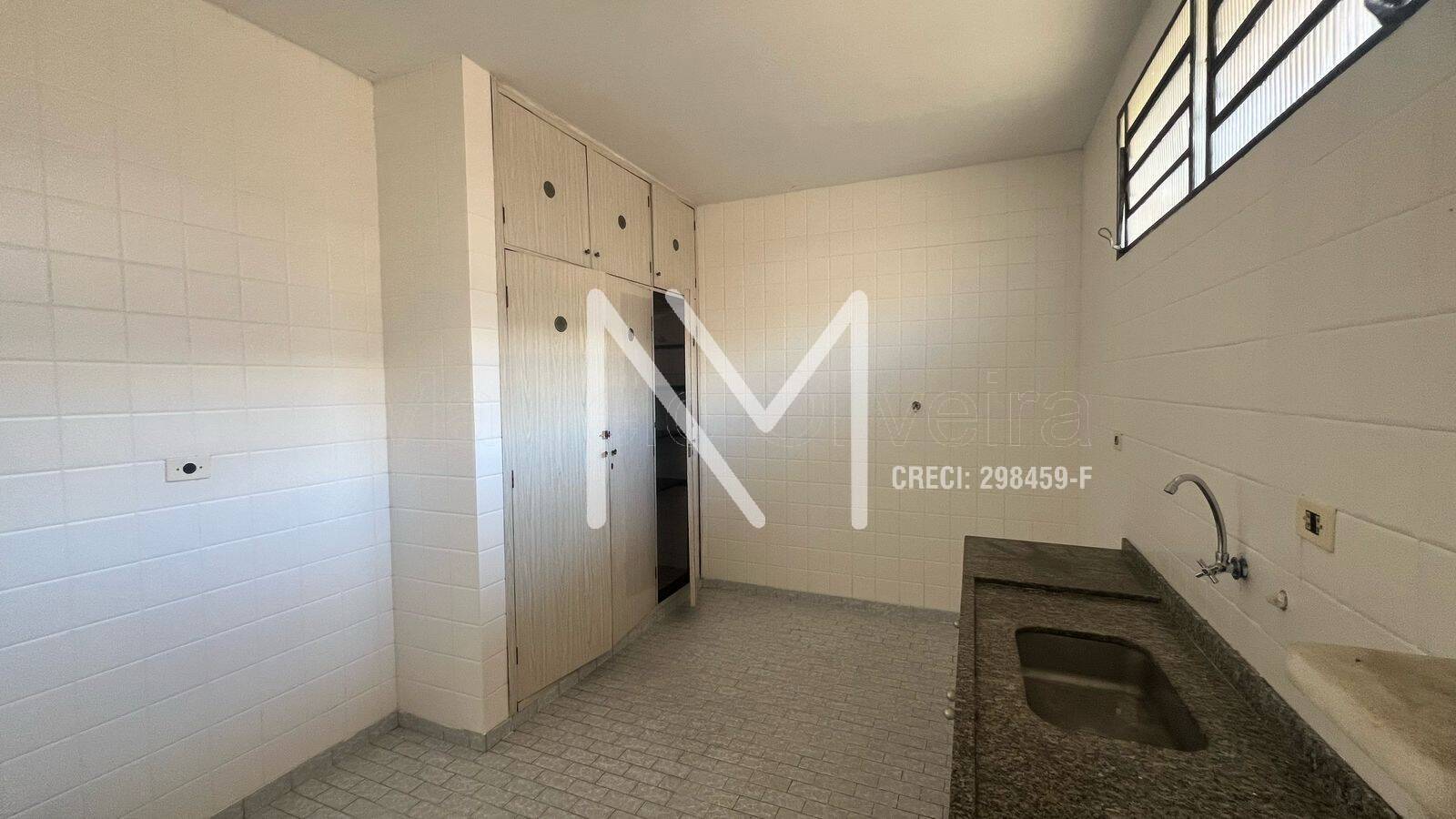 Casa à venda com 3 quartos, 160m² - Foto 5