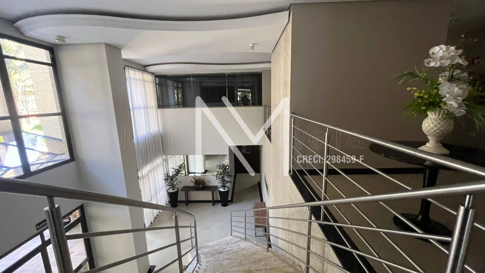 Apartamento à venda com 4 quartos, 205m² - Foto 45