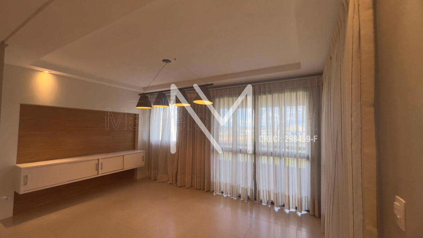 Apartamento à venda com 4 quartos, 205m² - Foto 4