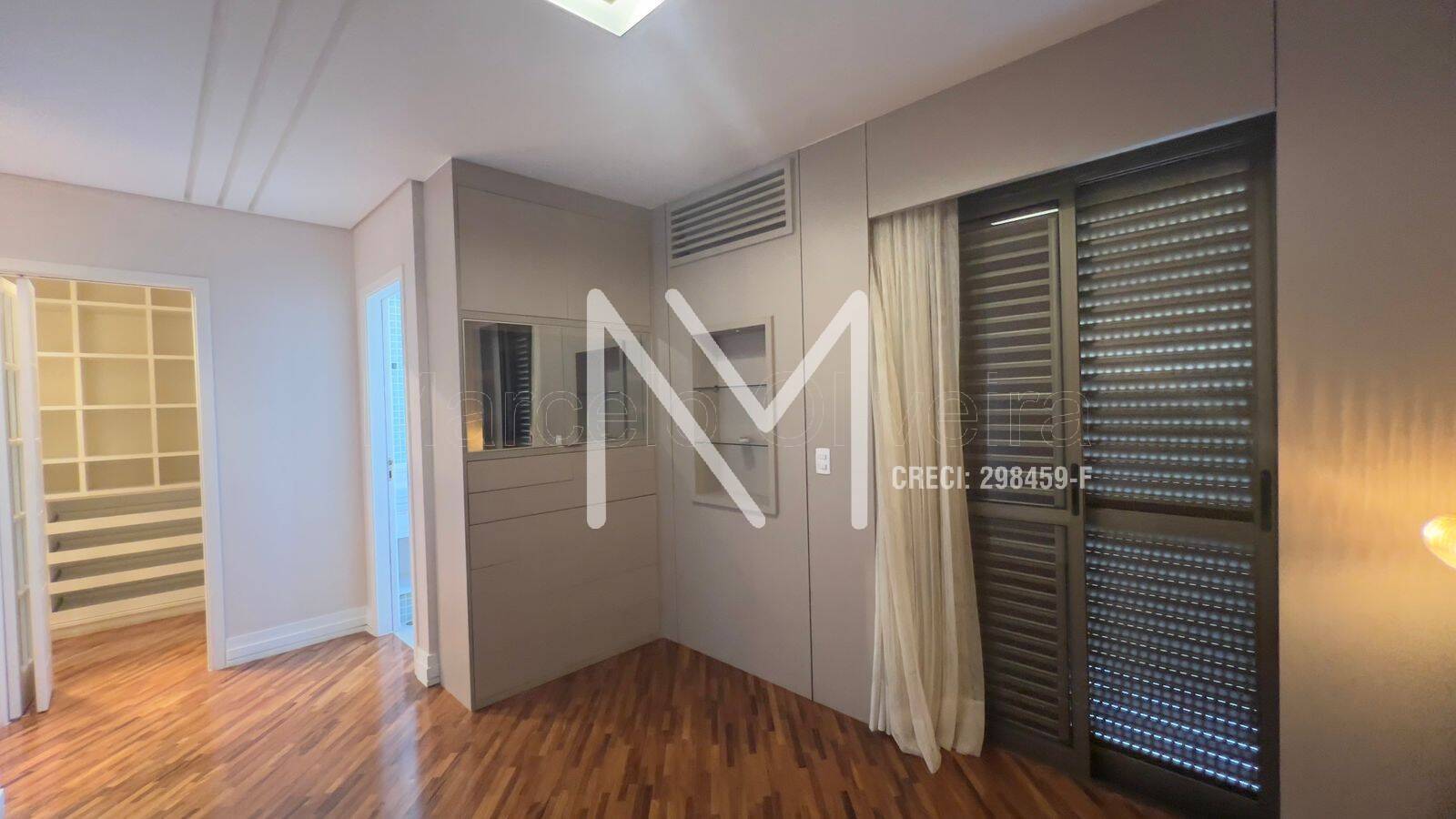 Apartamento à venda com 4 quartos, 205m² - Foto 18