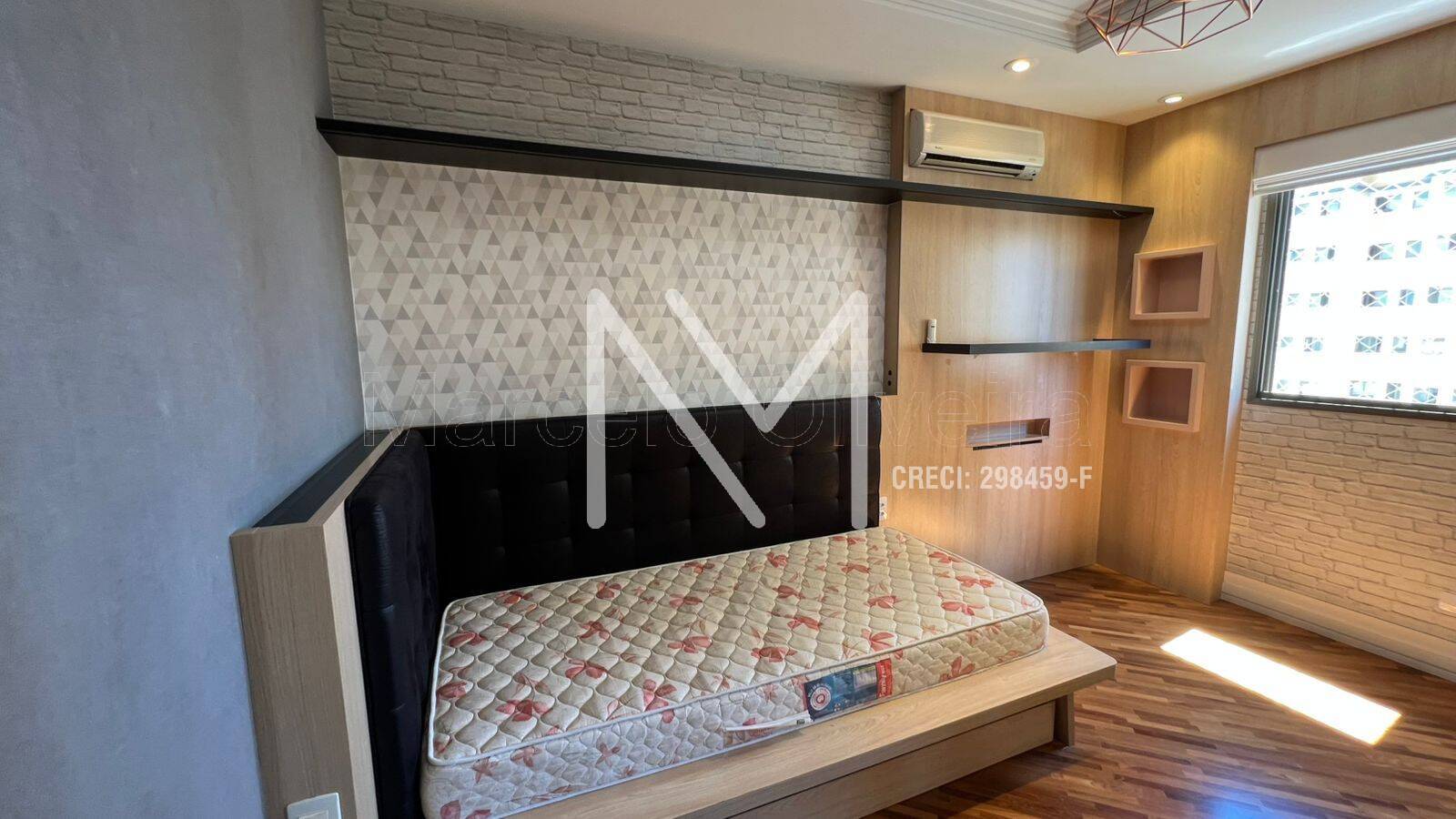 Apartamento à venda com 4 quartos, 205m² - Foto 32