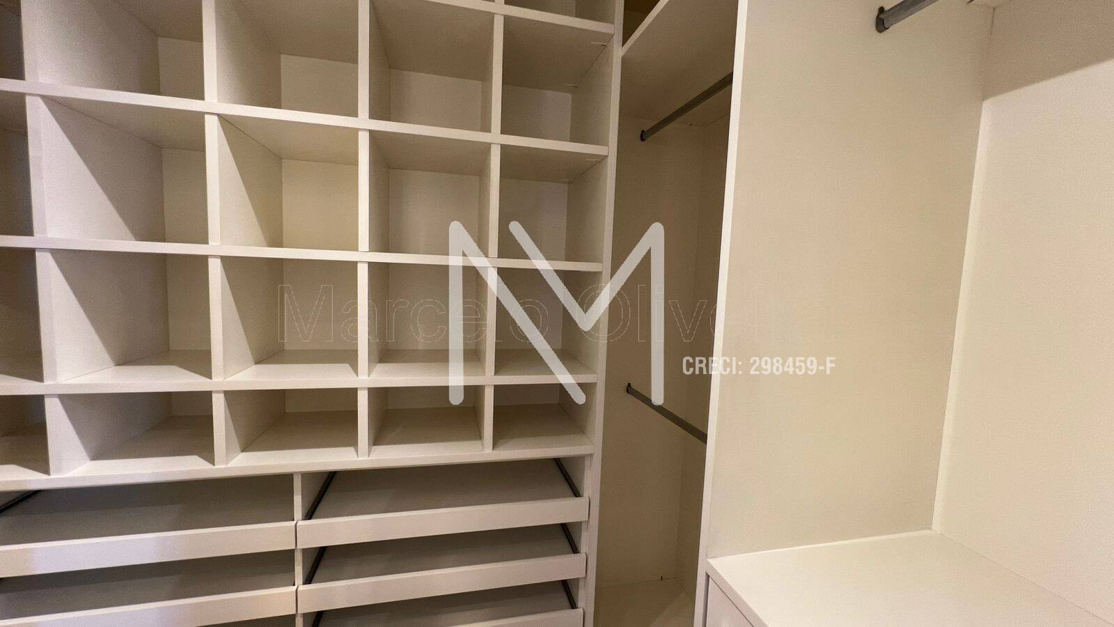 Apartamento à venda com 4 quartos, 205m² - Foto 29