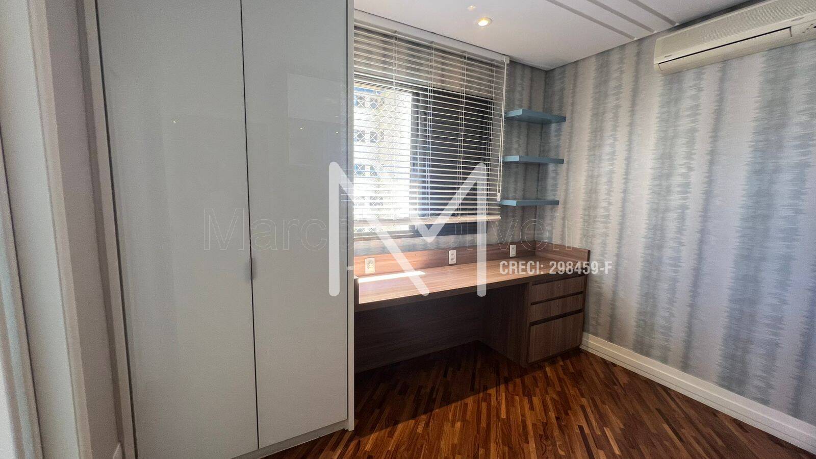 Apartamento à venda com 4 quartos, 205m² - Foto 35