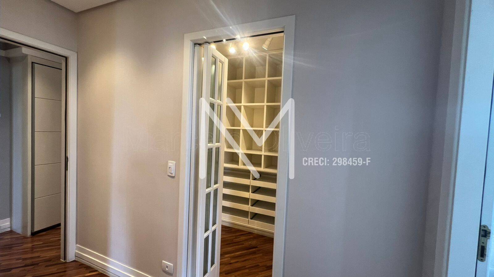 Apartamento à venda com 4 quartos, 205m² - Foto 63