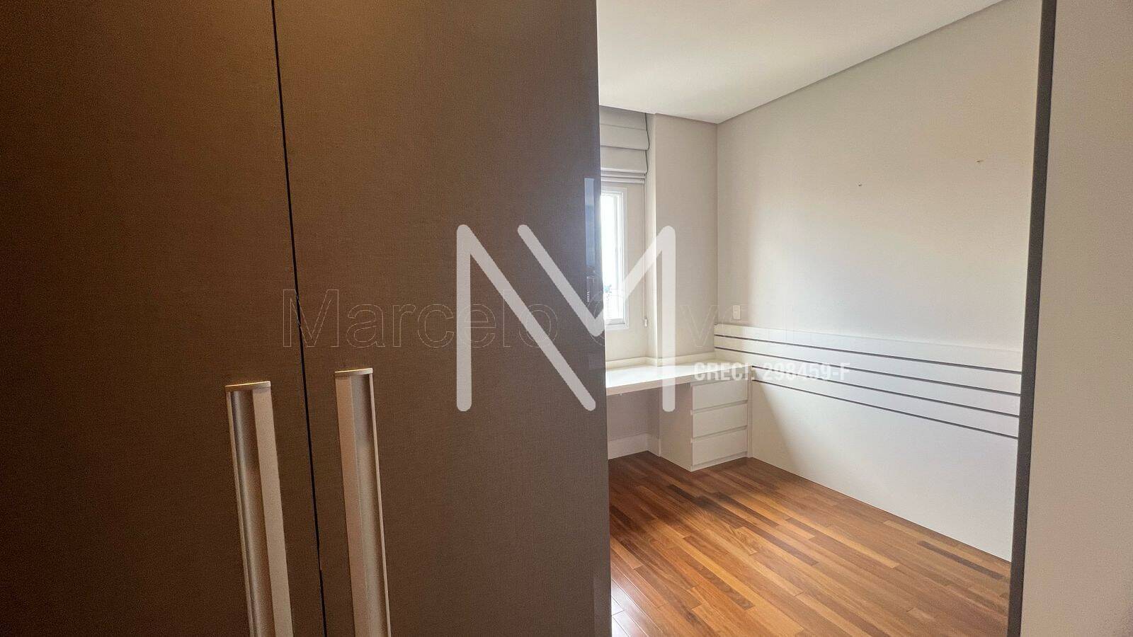 Apartamento à venda com 3 quartos, 123m² - Foto 24