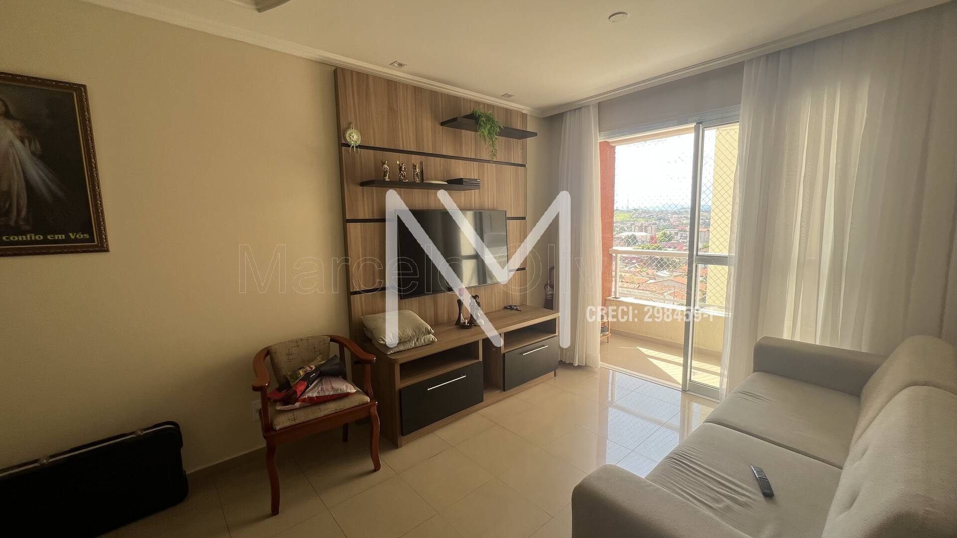 Apartamento à venda com 3 quartos, 87m² - Foto 1